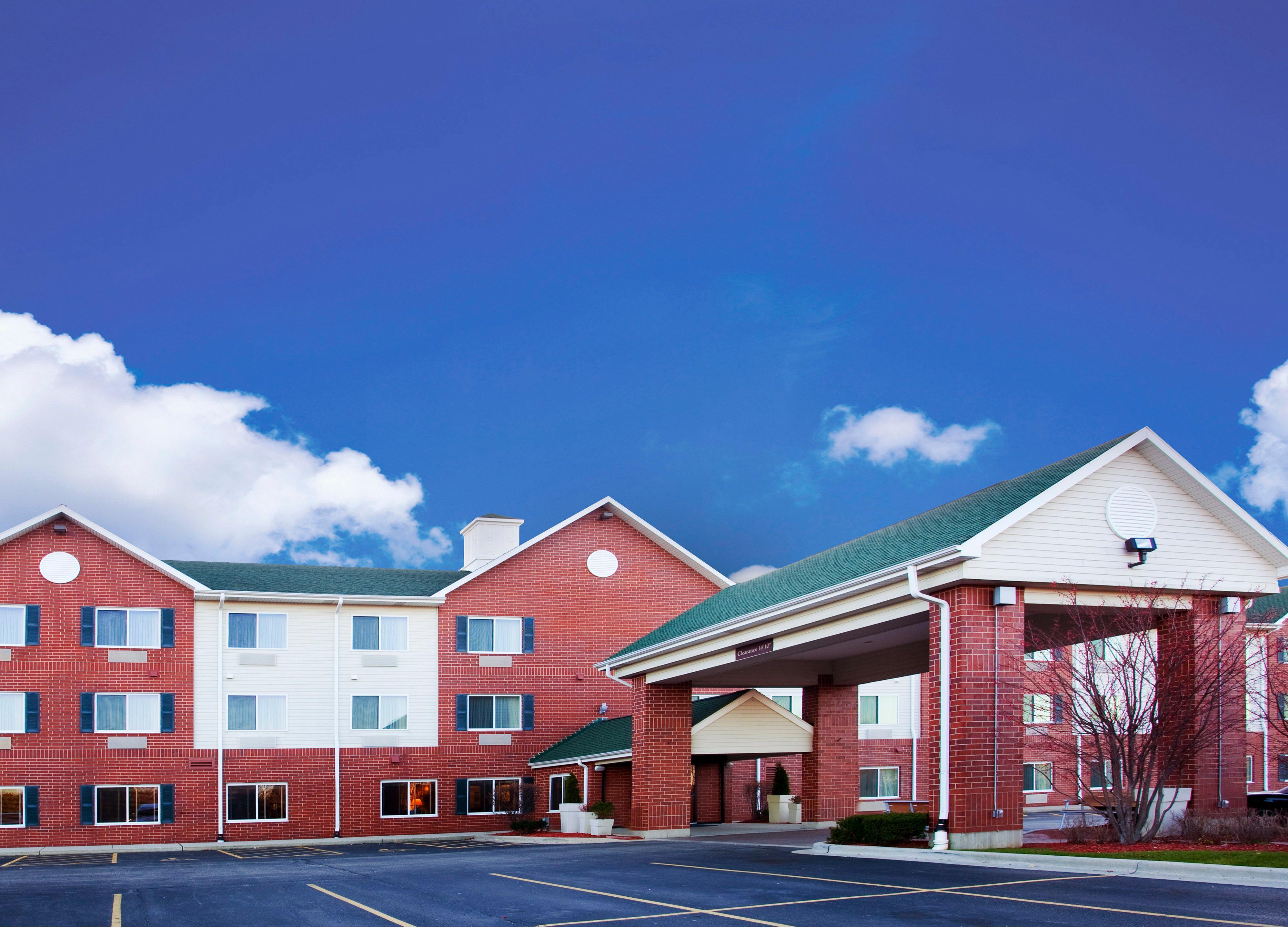 Holiday Inn Express Chicago Northwest-Vernon Hills By Ihg Exterior foto