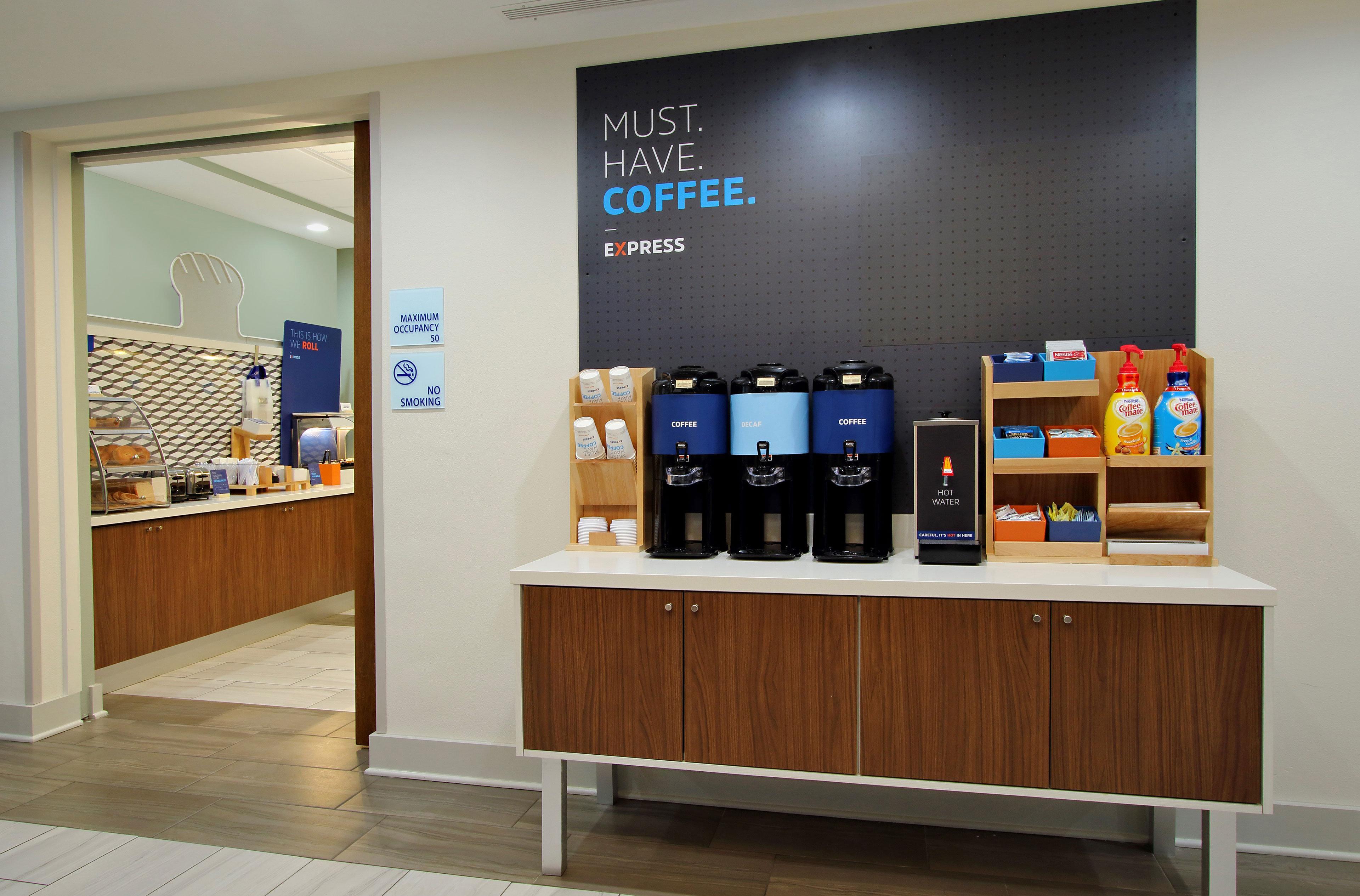 Holiday Inn Express Chicago Northwest-Vernon Hills By Ihg Exterior foto